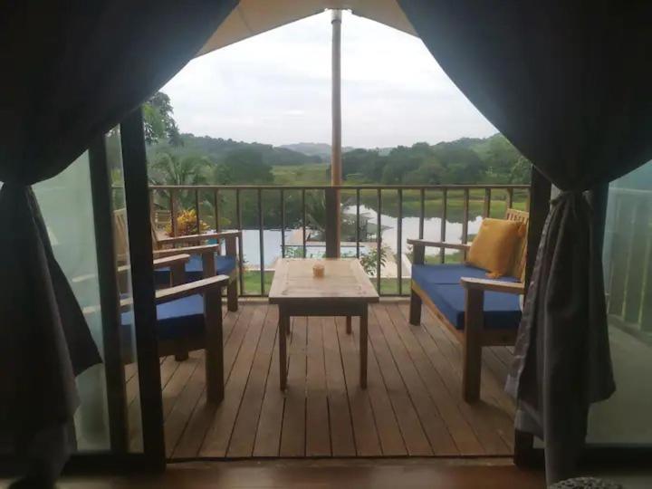 Gatun Lake Lodge Hotel Pueblo Nuevo  Bagian luar foto